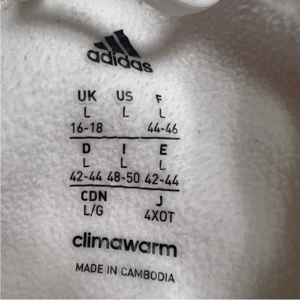 Adidas Climawarm White Ombré
Thumb Hole Hooded Sweatshirt - Picture 7 of 8